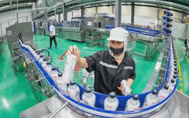 两乐+农夫山泉拼命“卡脖子”,元气森林如何扼住命运的咽喉?