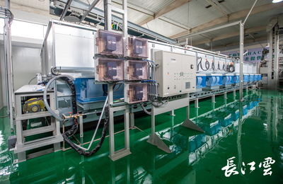 湖北夷陵智能“无人工厂”按下洁净制茶开机键